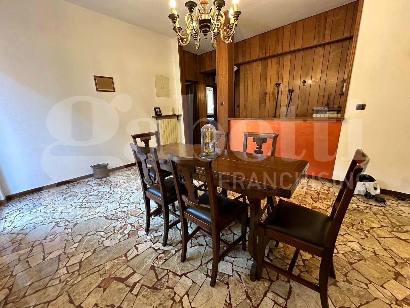 Appartamento da ristrutturare a Piacenza