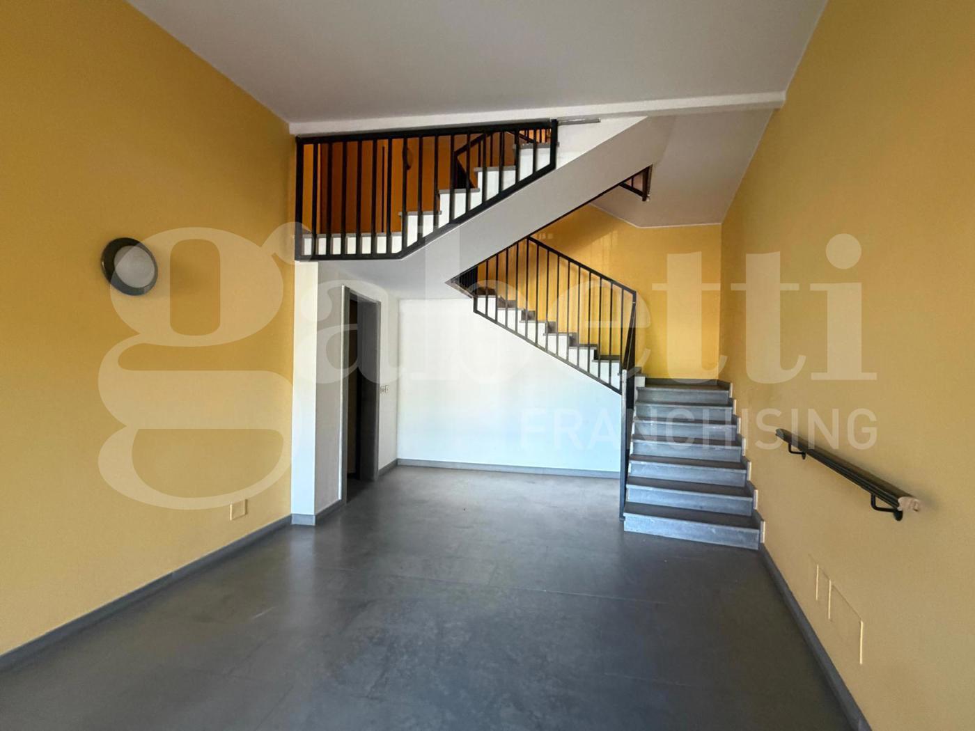 Trilocale da ristrutturare a Ponte dell'Olio