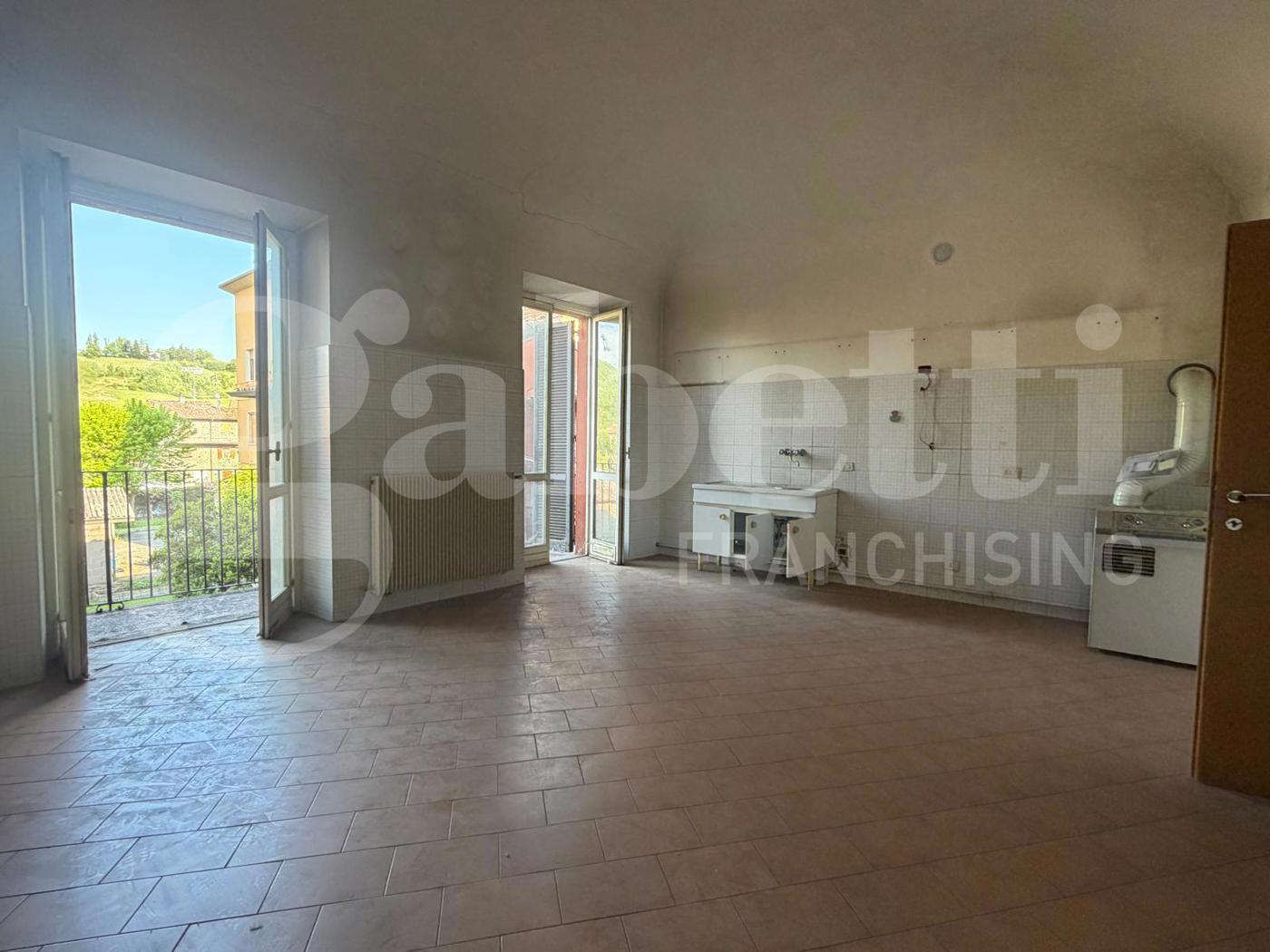 Trilocale da ristrutturare a Ponte dell'Olio