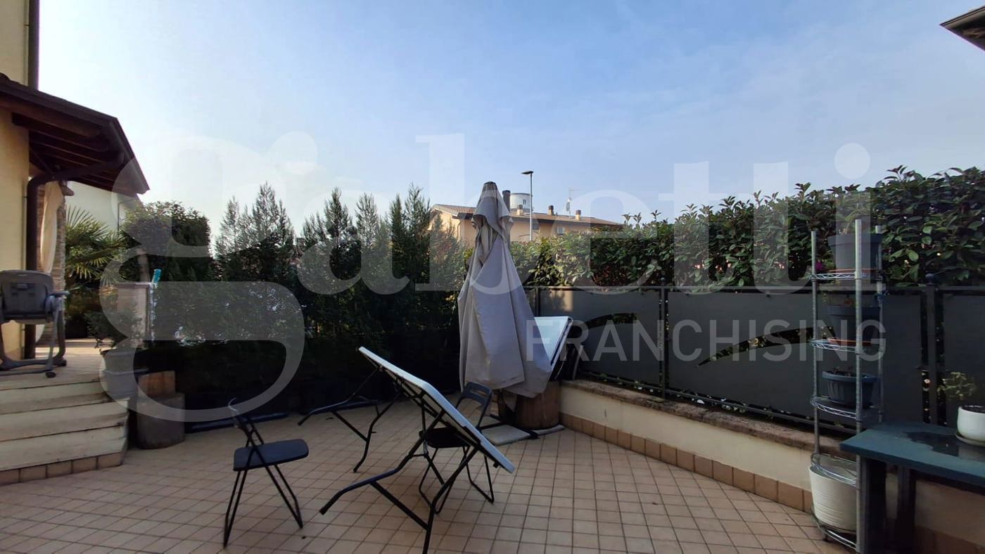Villa con giardino a Gossolengo