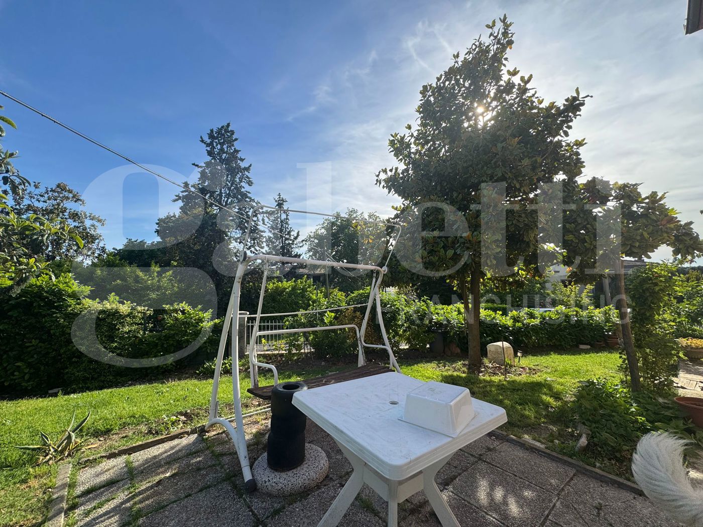 Casa indipendente con giardino a Ziano Piacentino