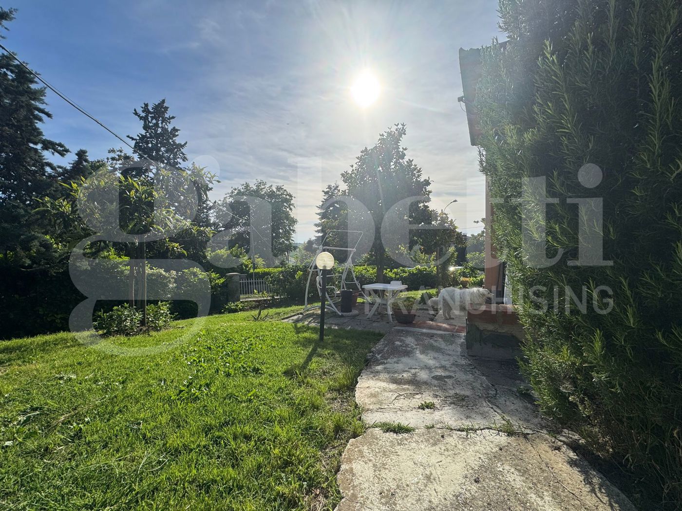 Casa indipendente con giardino a Ziano Piacentino