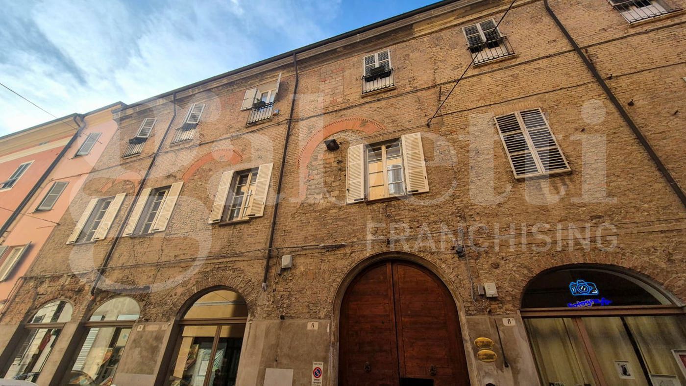 Quadrilocale da ristrutturare a Piacenza