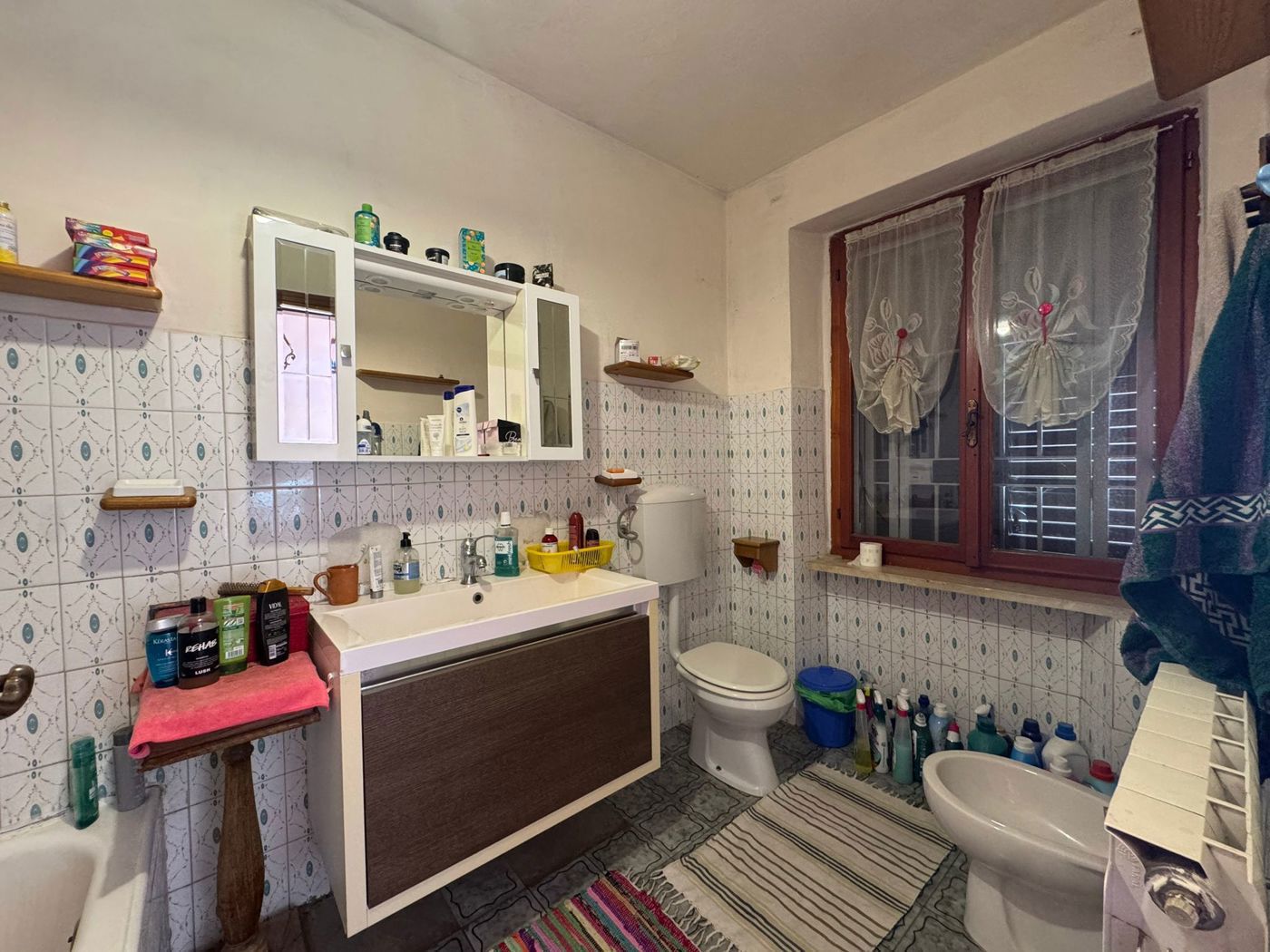 Casa indipendente in vendita a Ziano Piacentino