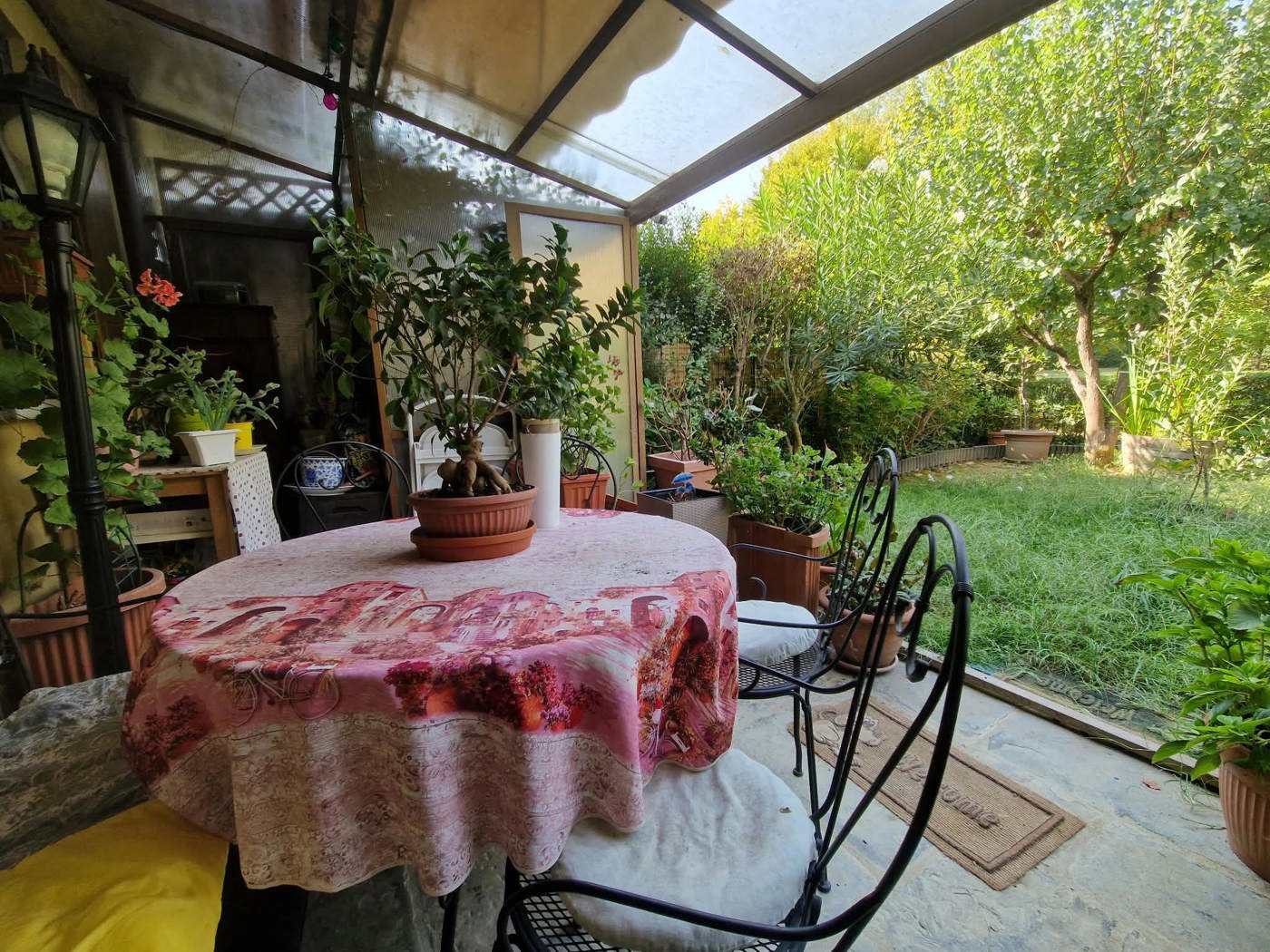 Trilocale con giardino a Gazzola