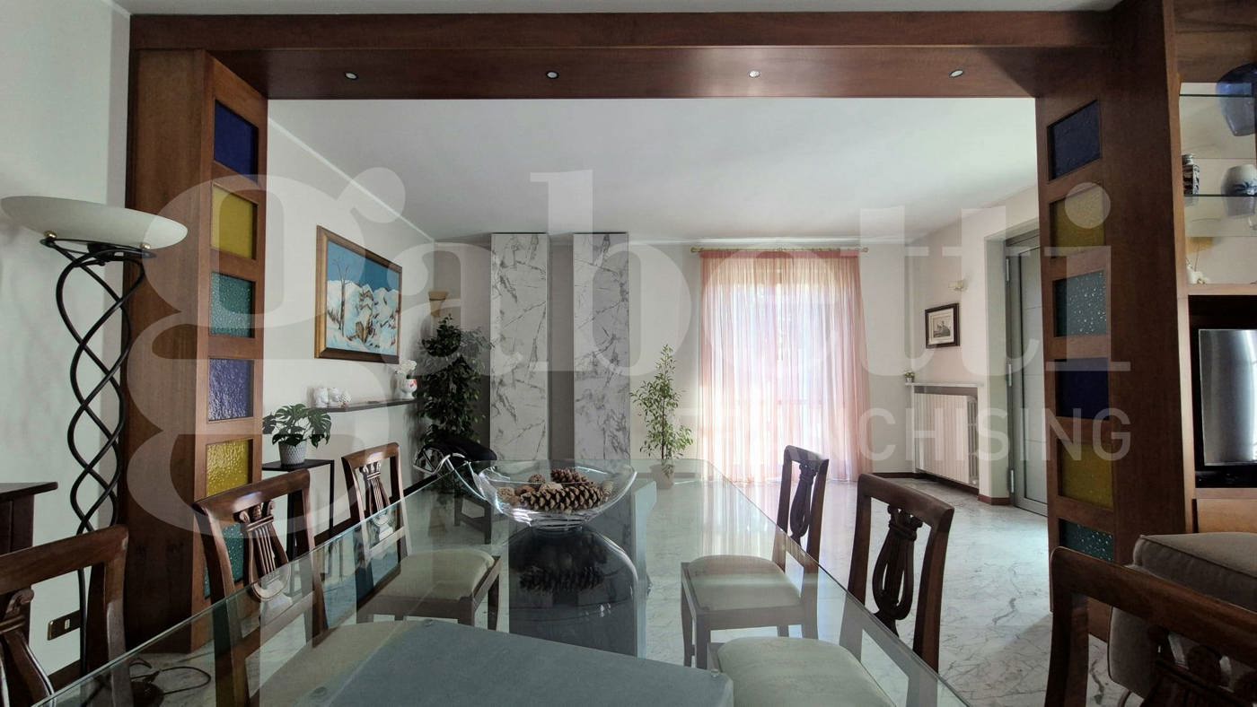 Villa con giardino a Rottofreno