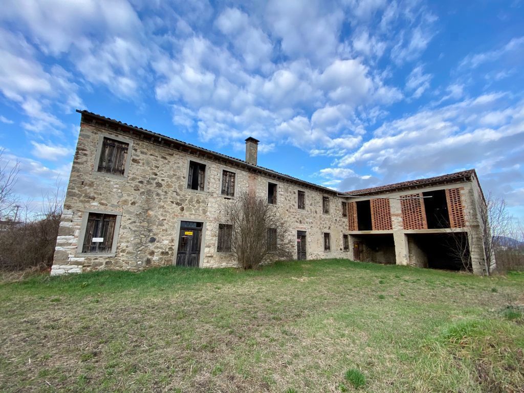 Casa indipendente da ristrutturare a Agugliaro