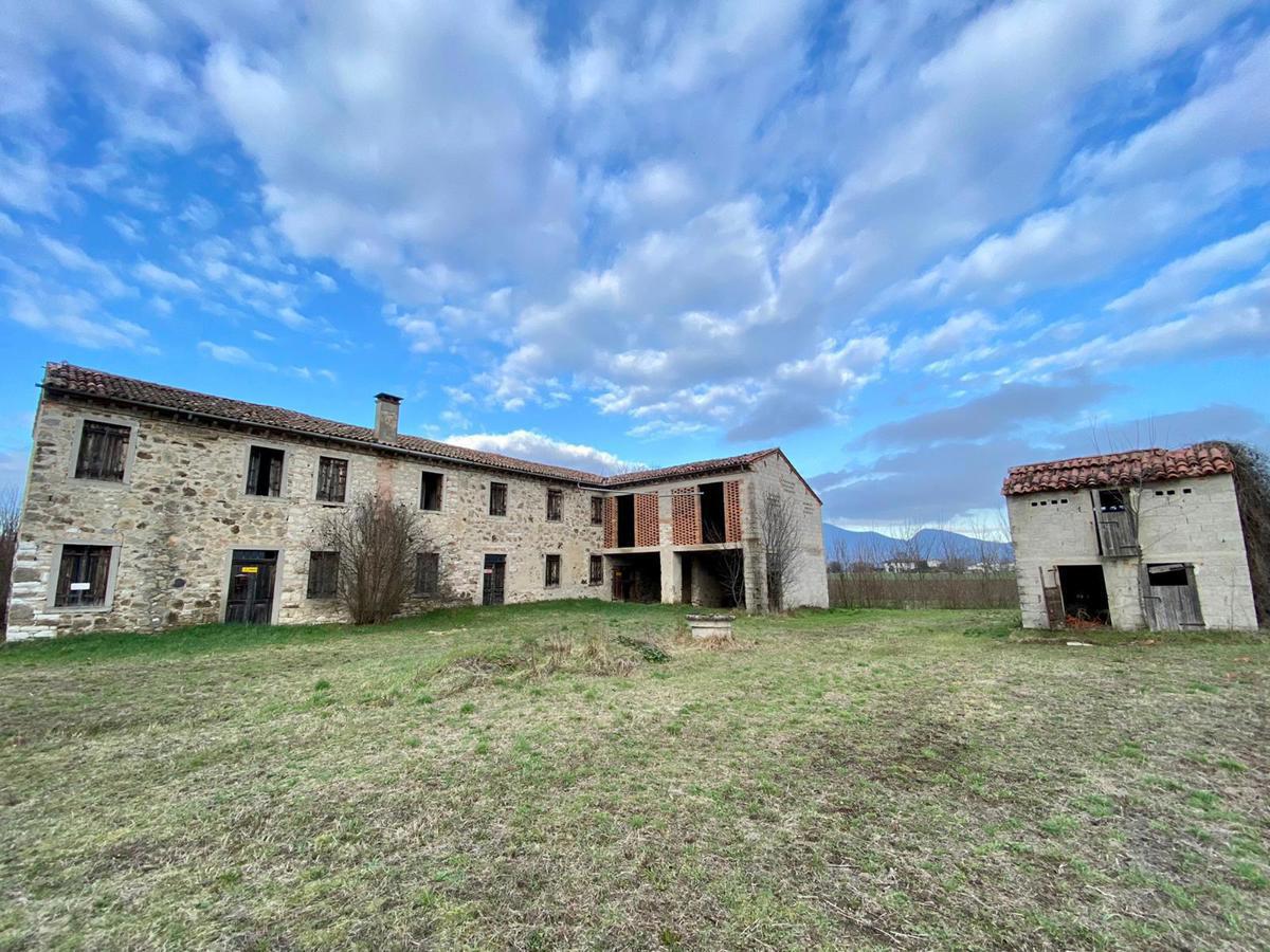 Casa indipendente da ristrutturare a Agugliaro