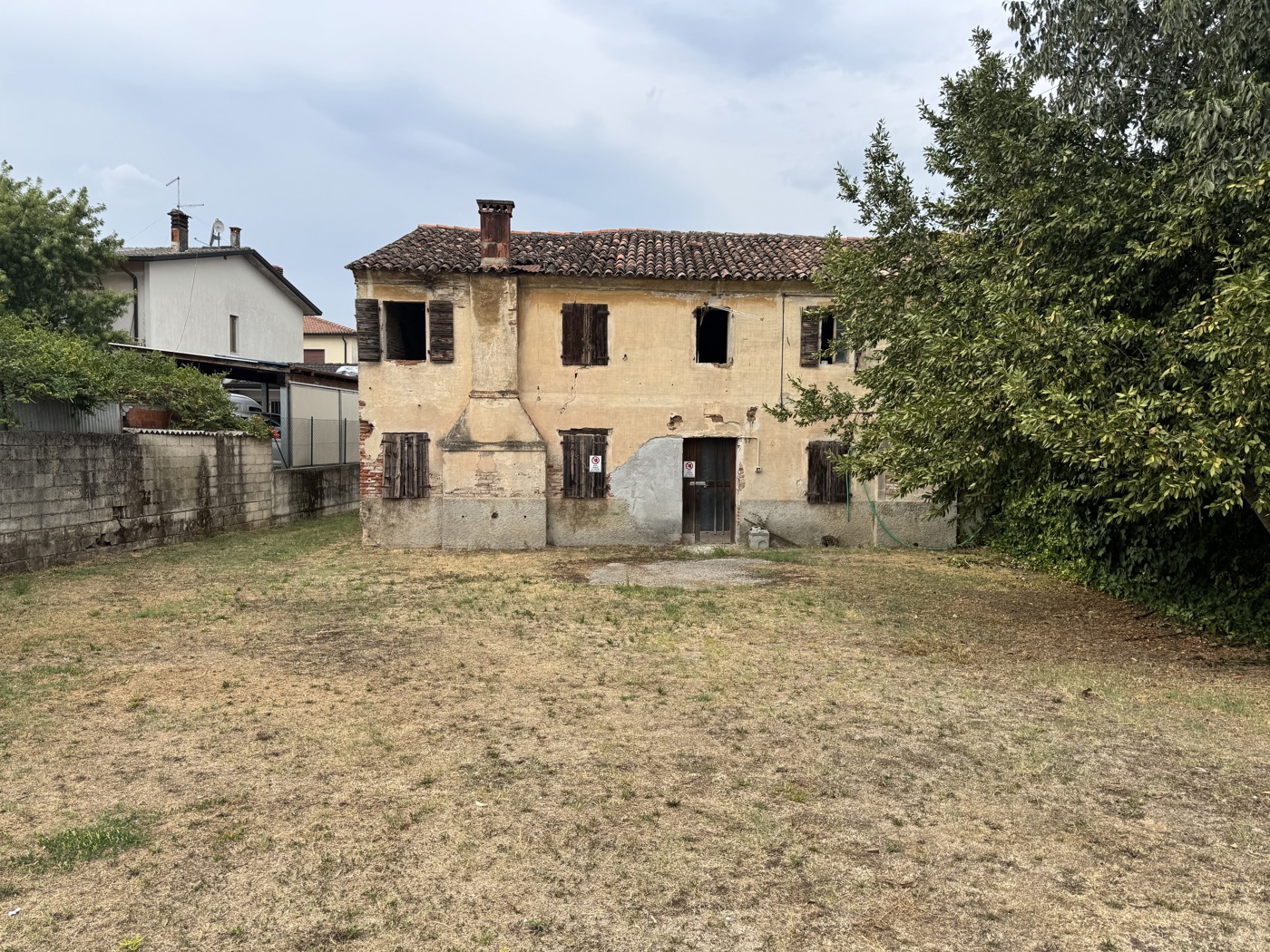 Rustico in vendita a Noventa Vicentina