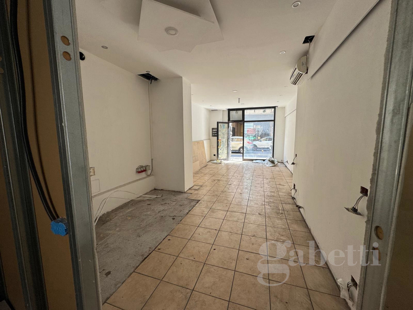 Negozio in vendita a Varese