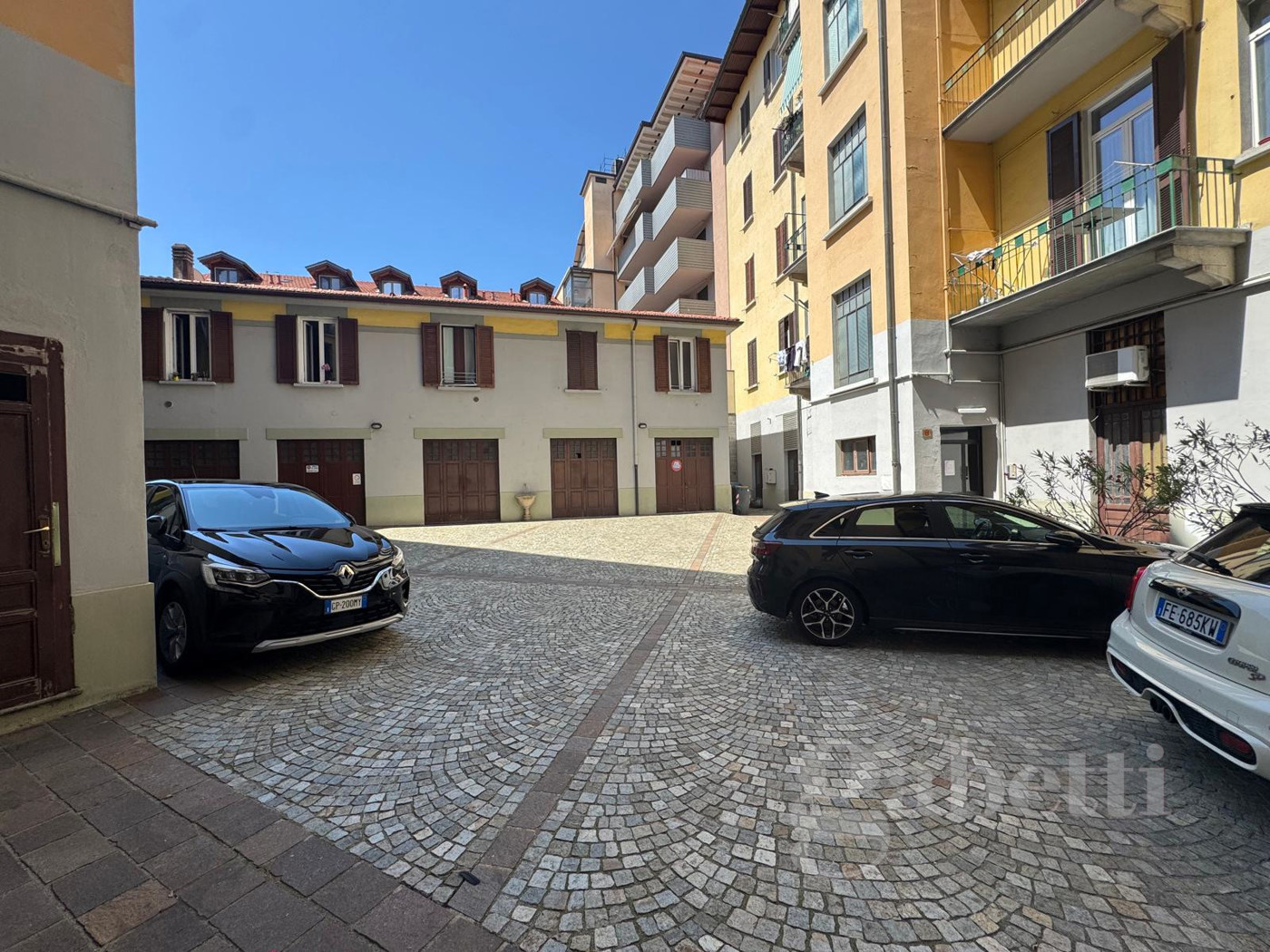 Negozio in vendita a Varese