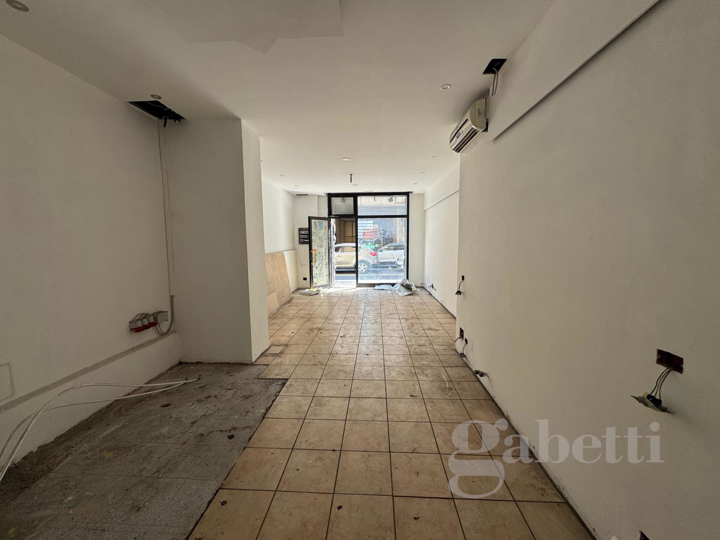 Negozio in vendita a Varese