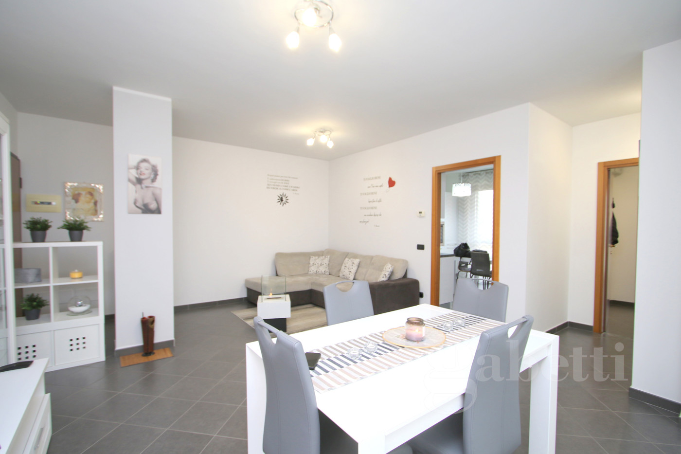 Attico con box a Busto Arsizio