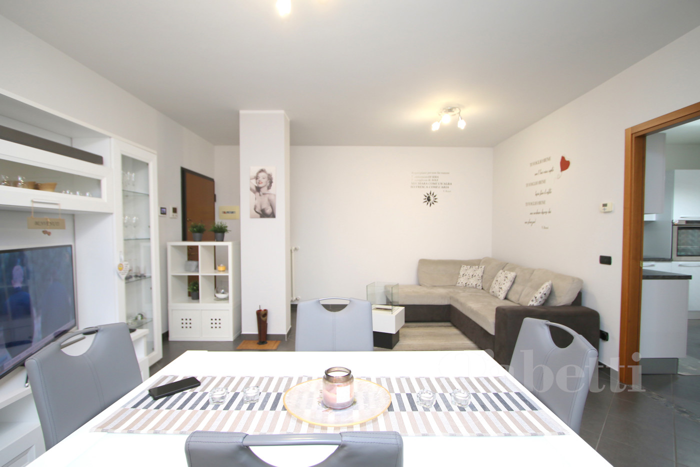 Attico con box a Busto Arsizio