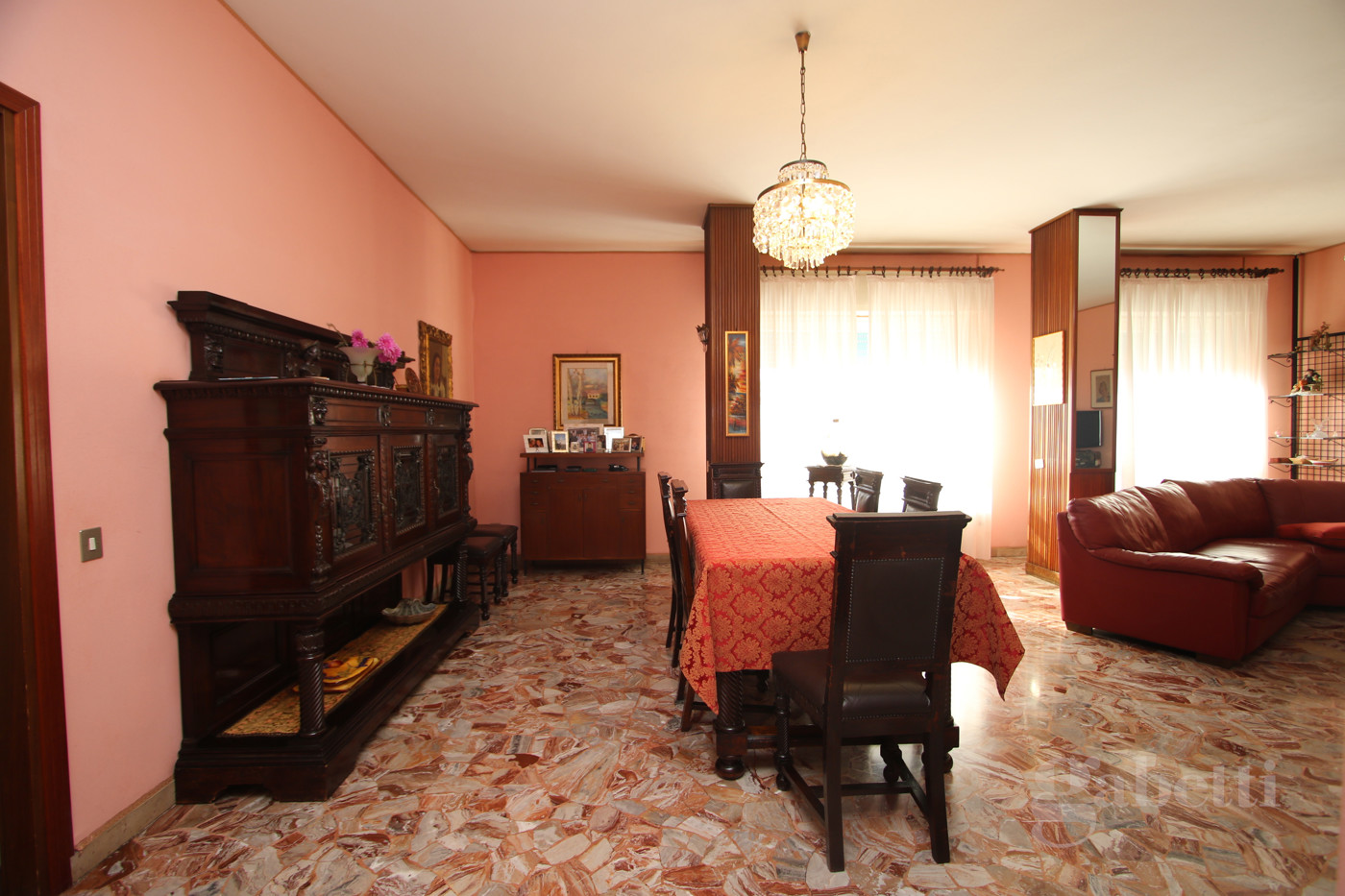 Appartamento con box a Busto Arsizio