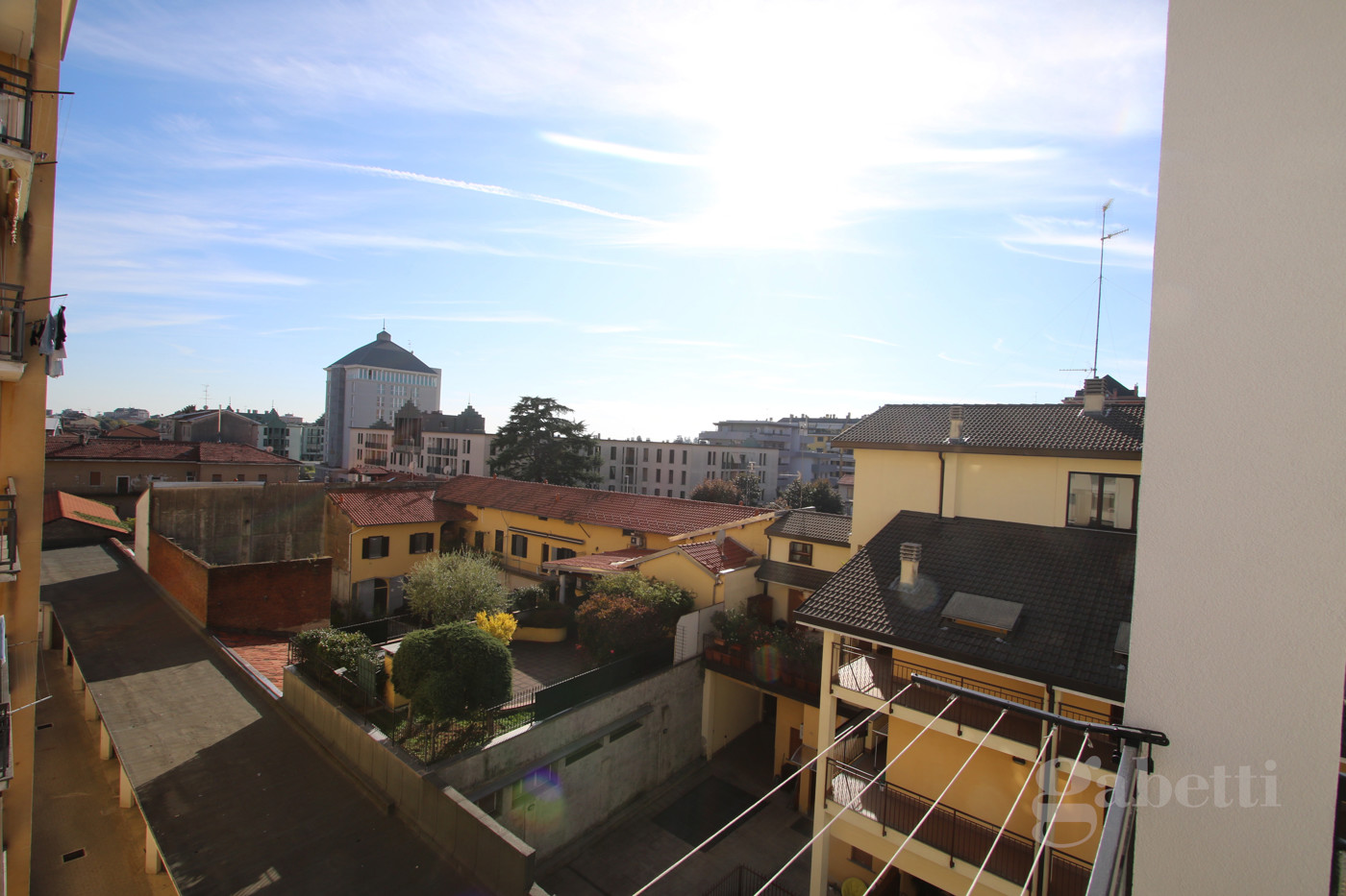 Appartamento con box a Busto Arsizio