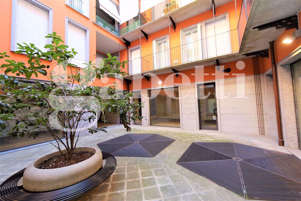 Negozio in affitto a Gallarate