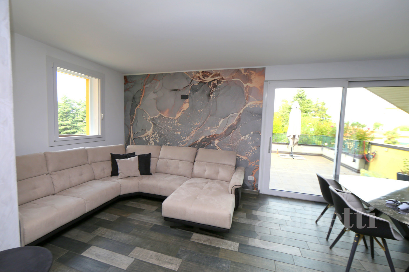 Attico con box doppio a Busto Arsizio