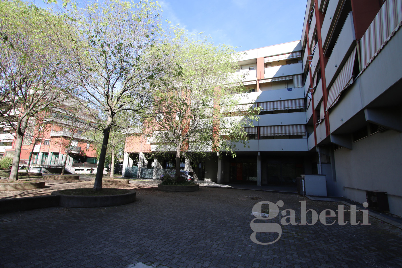 Box/Garage 18mq in vendita a Busto Arsizio