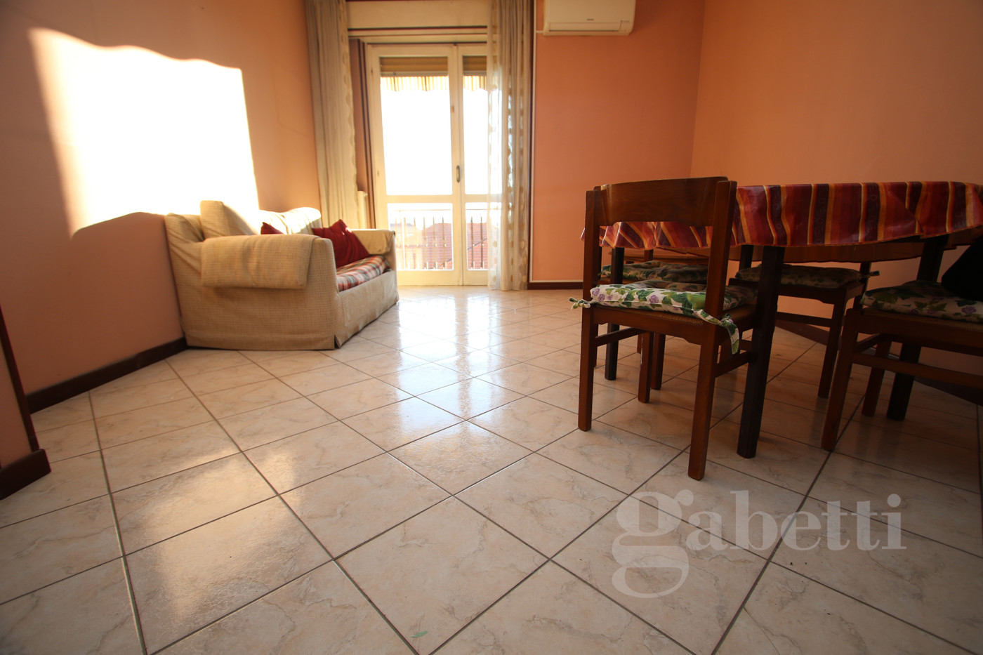 Bilocale in vendita a Ferno