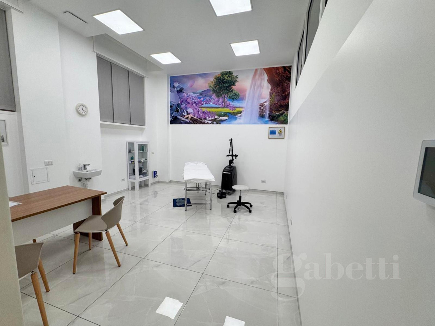 Negozio in affitto a Busto Arsizio