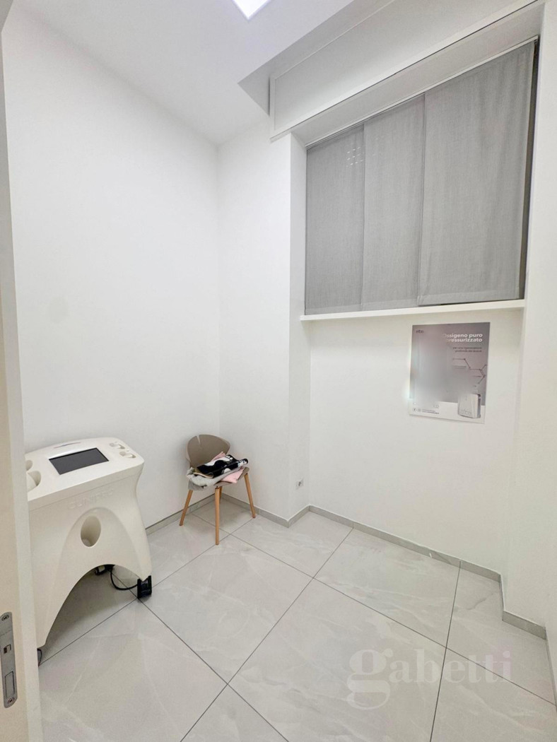 Negozio in affitto a Busto Arsizio