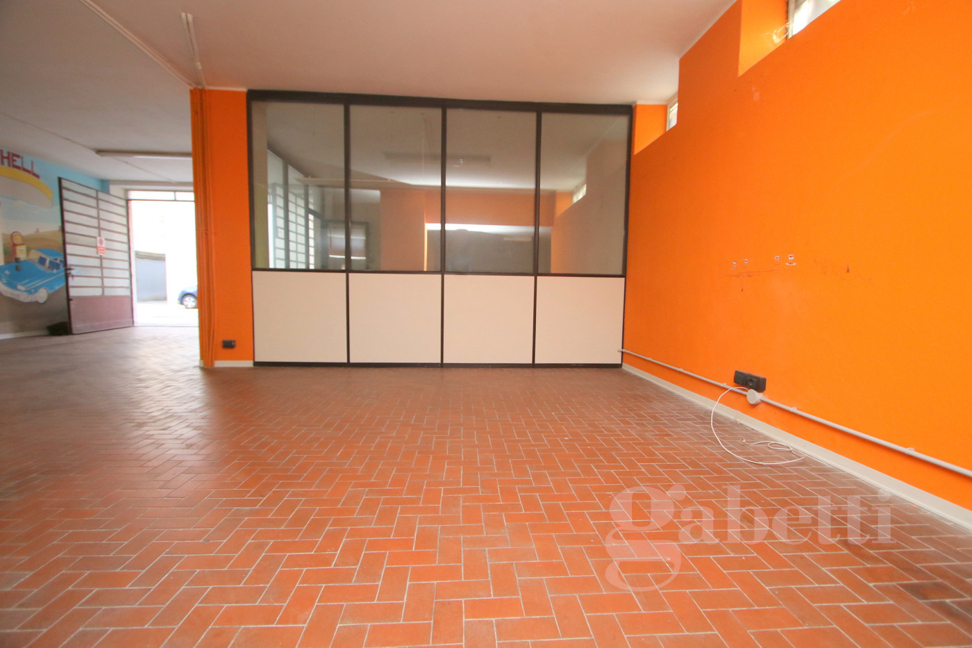 Magazzino in vendita a Busto Arsizio