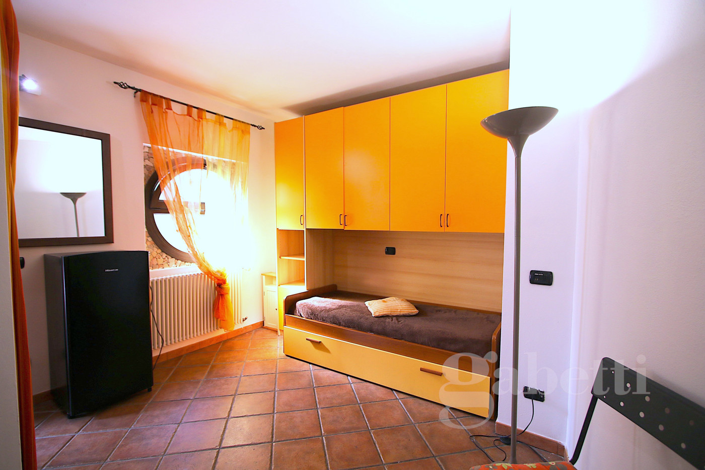 Monolocale arredato in affitto a Busto Arsizio