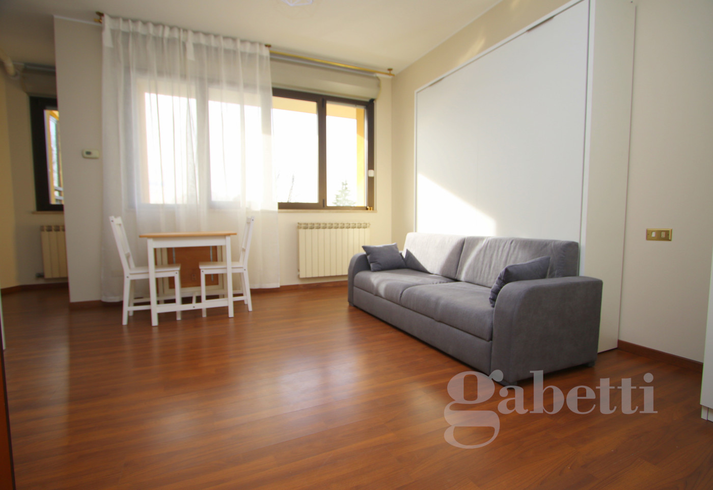 Monolocale arredato in affitto a Busto Arsizio