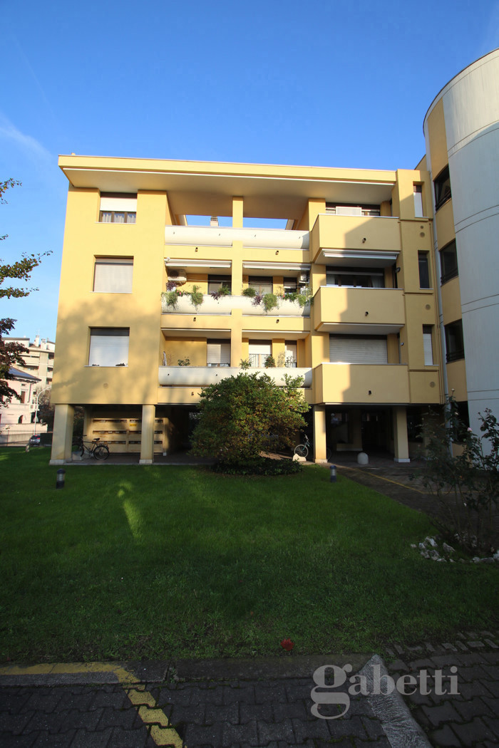 Monolocale arredato in affitto a Busto Arsizio