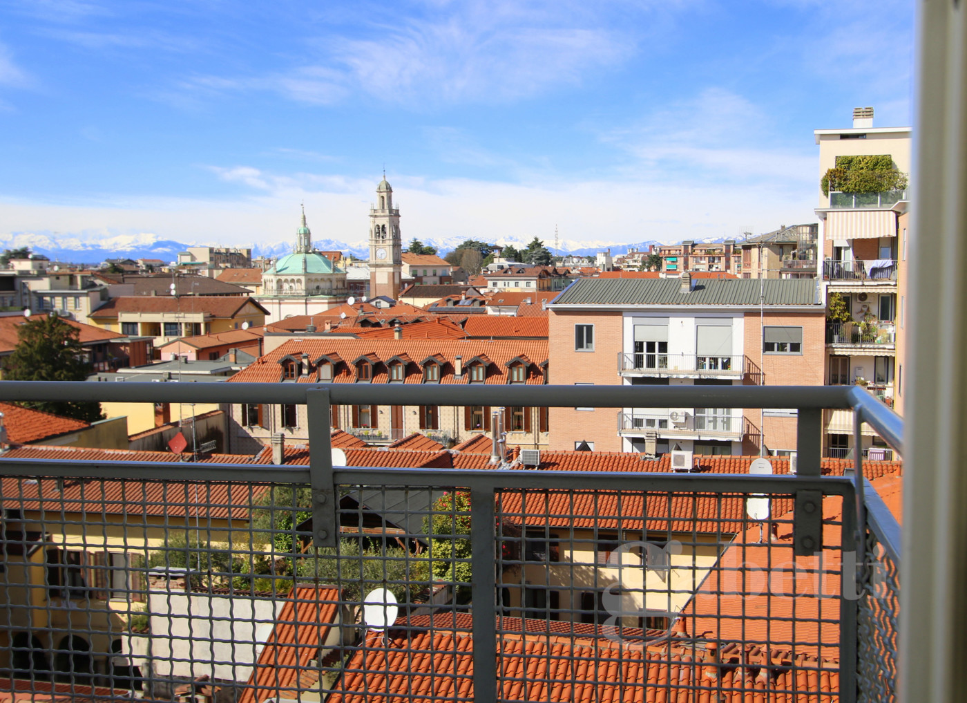 Bilocale arredato in affitto a Busto Arsizio