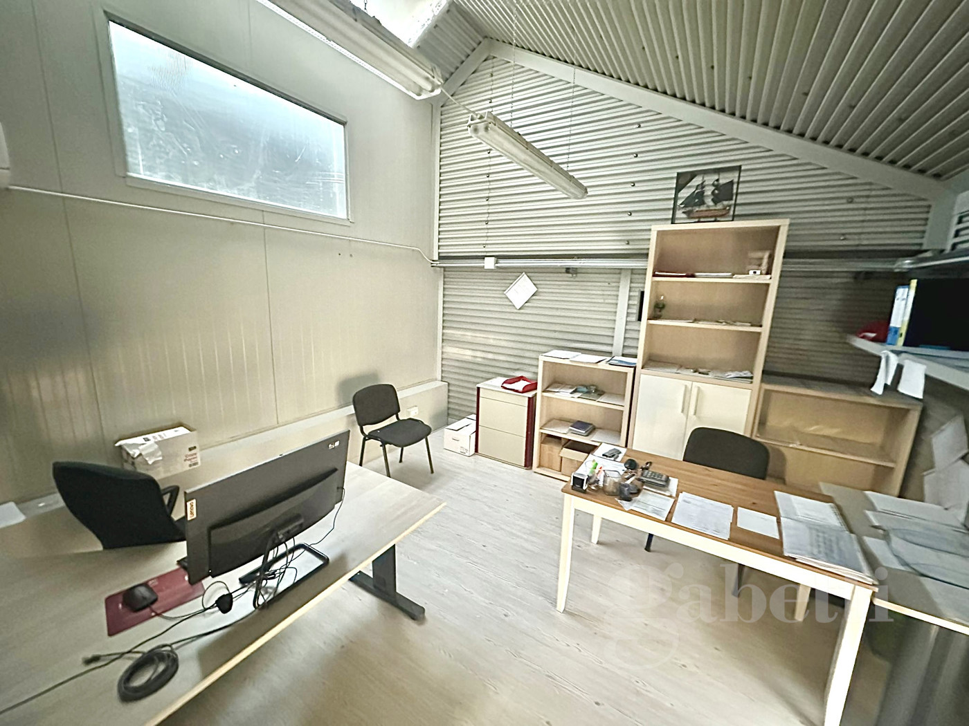 Capannone in vendita a Gallarate