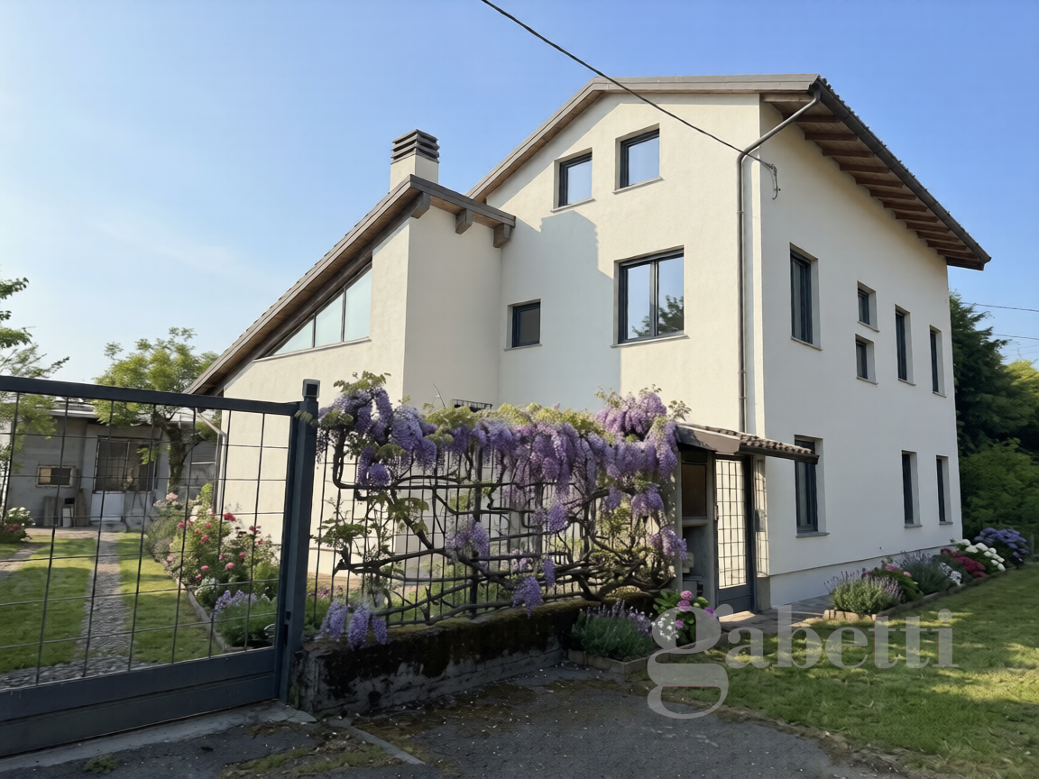 Casa indipendente con giardino a Robecchetto con Induno