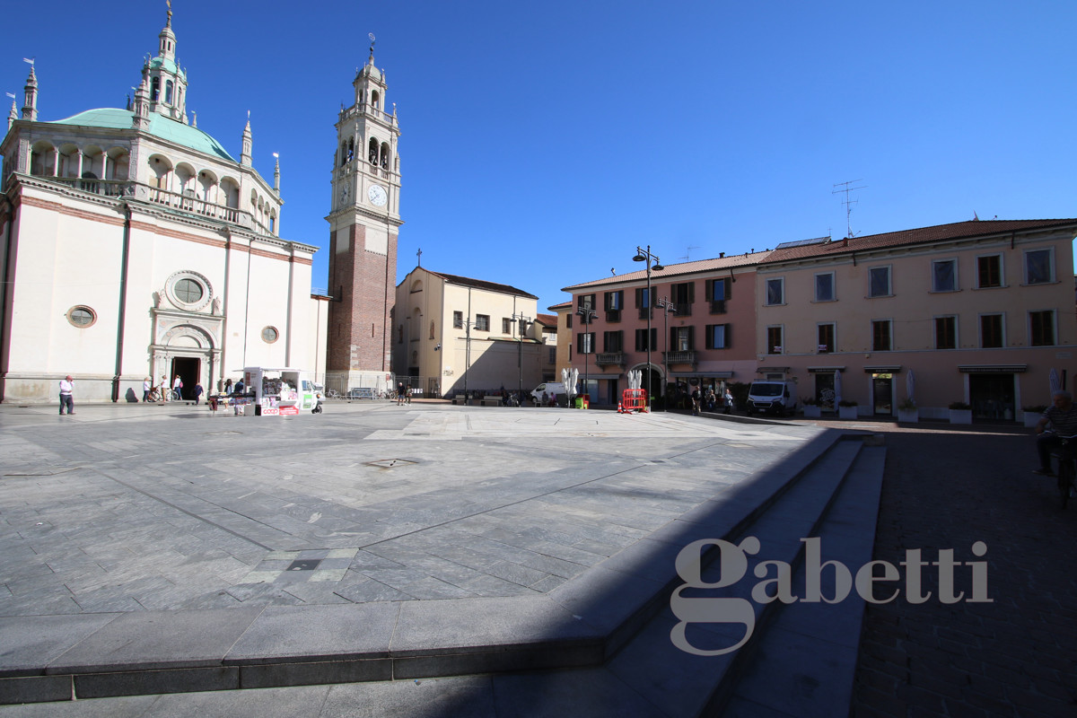 Negozio in affitto a Busto Arsizio