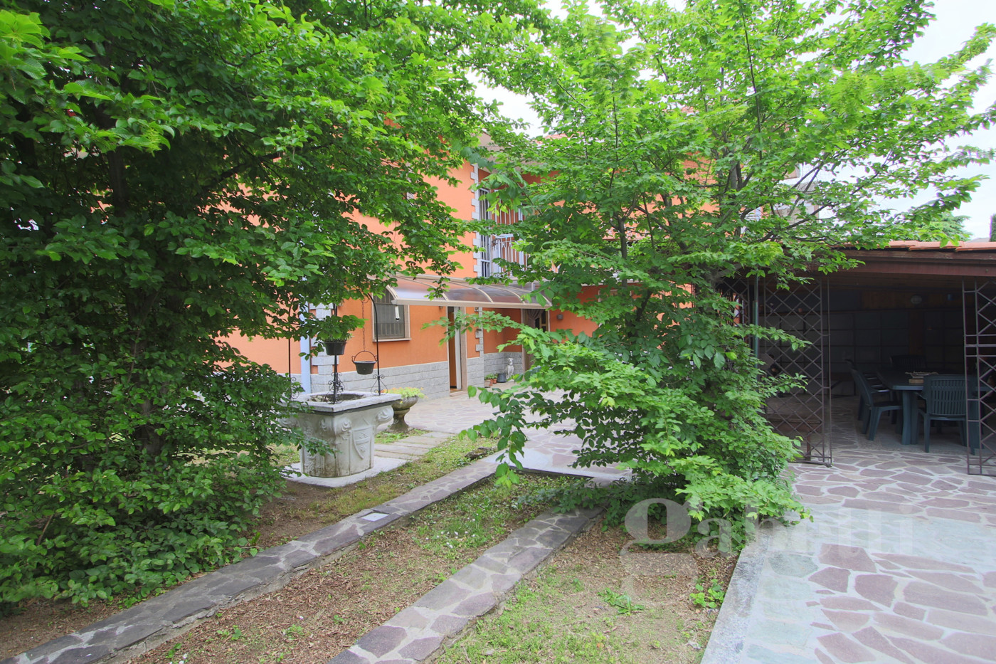 Villa in vendita a Busto Arsizio