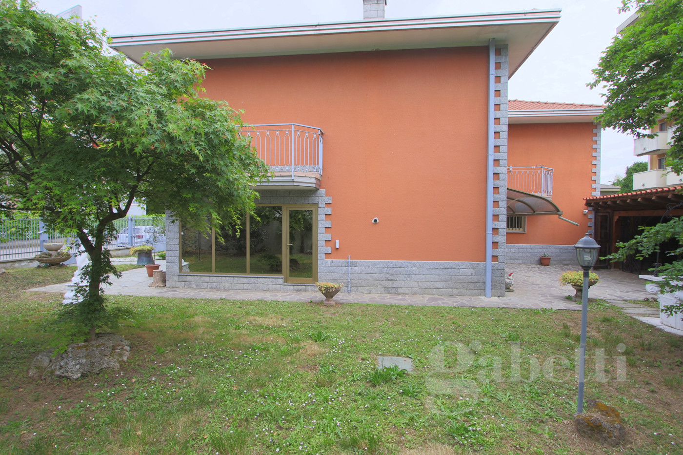 Villa in vendita a Busto Arsizio