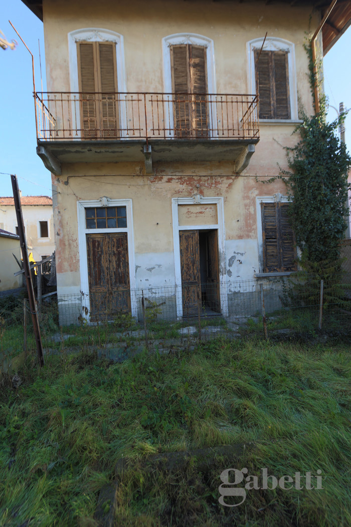 Casa indipendente da ristrutturare a Busto Arsizio