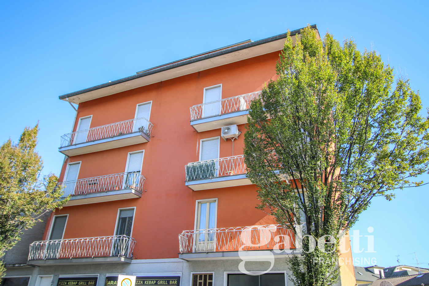 Trilocale da ristrutturare a Busto Arsizio