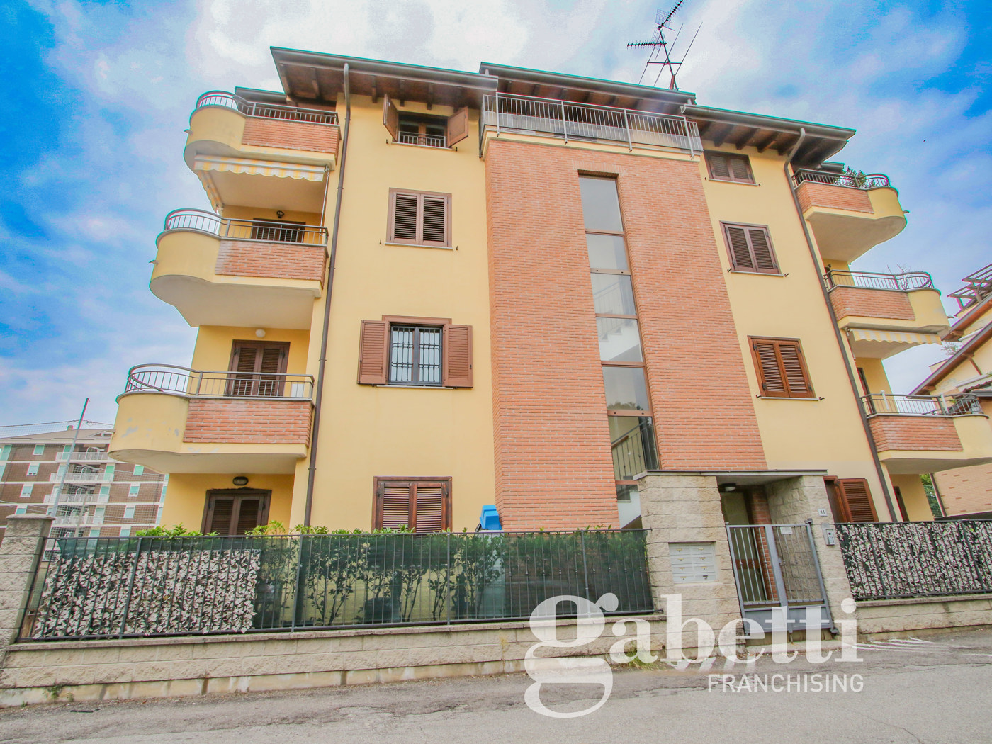 Trilocale classe A1 a Busto Arsizio