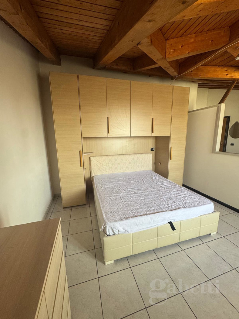 Monolocale arredato in affitto a Busto Arsizio