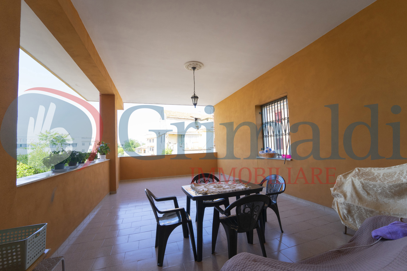 Stabile/Palazzo con box a Sant'Antimo