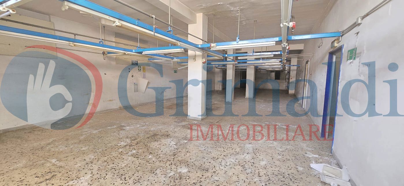 Laboratorio in affitto a Napoli