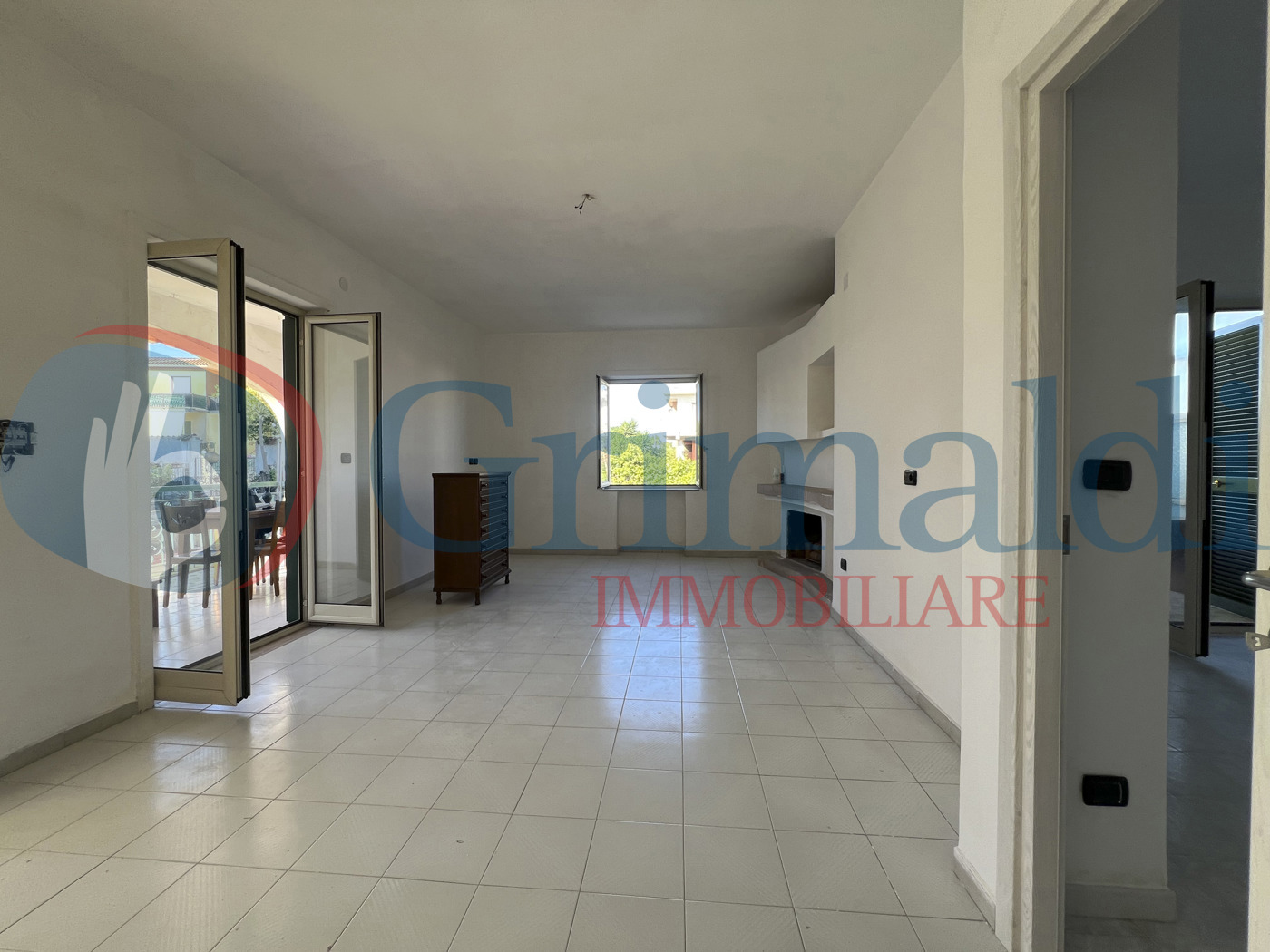 Quadrilocale ristrutturato a Giugliano in Campania