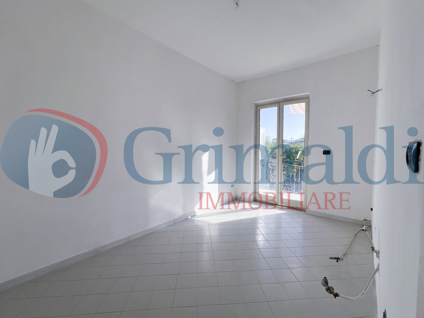 Quadrilocale ristrutturato a Giugliano in Campania