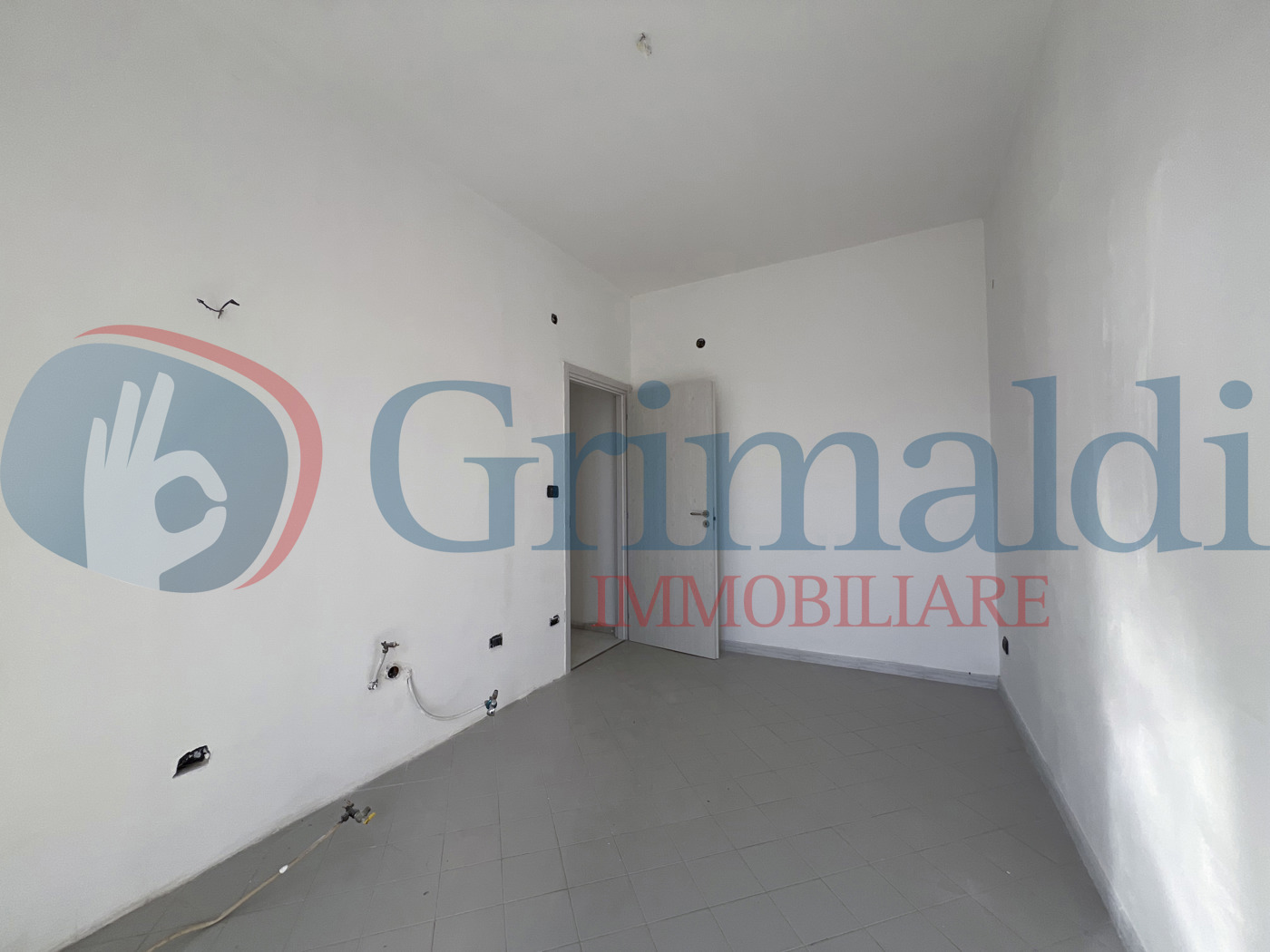 Quadrilocale ristrutturato a Giugliano in Campania