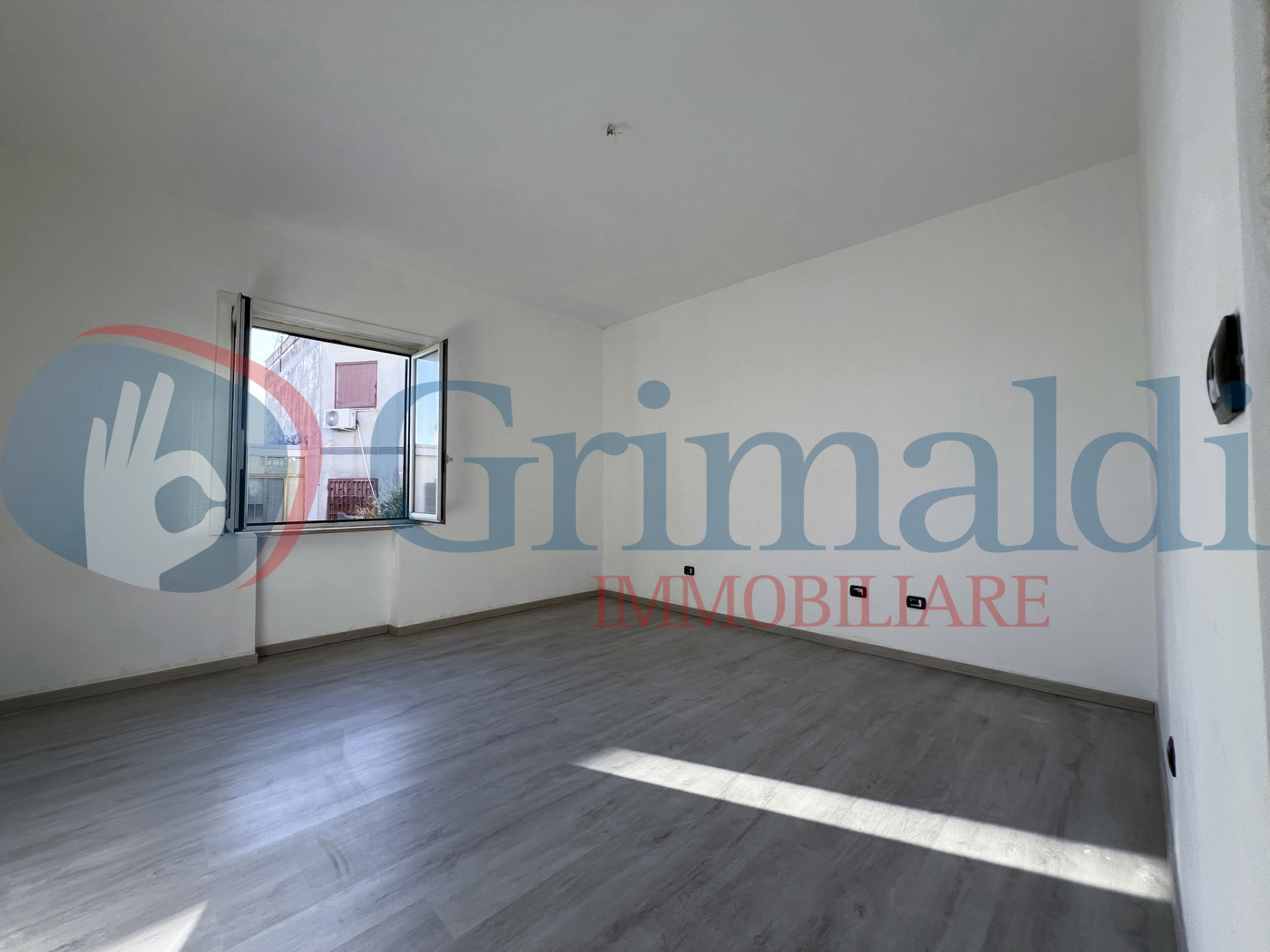 Quadrilocale ristrutturato a Giugliano in Campania