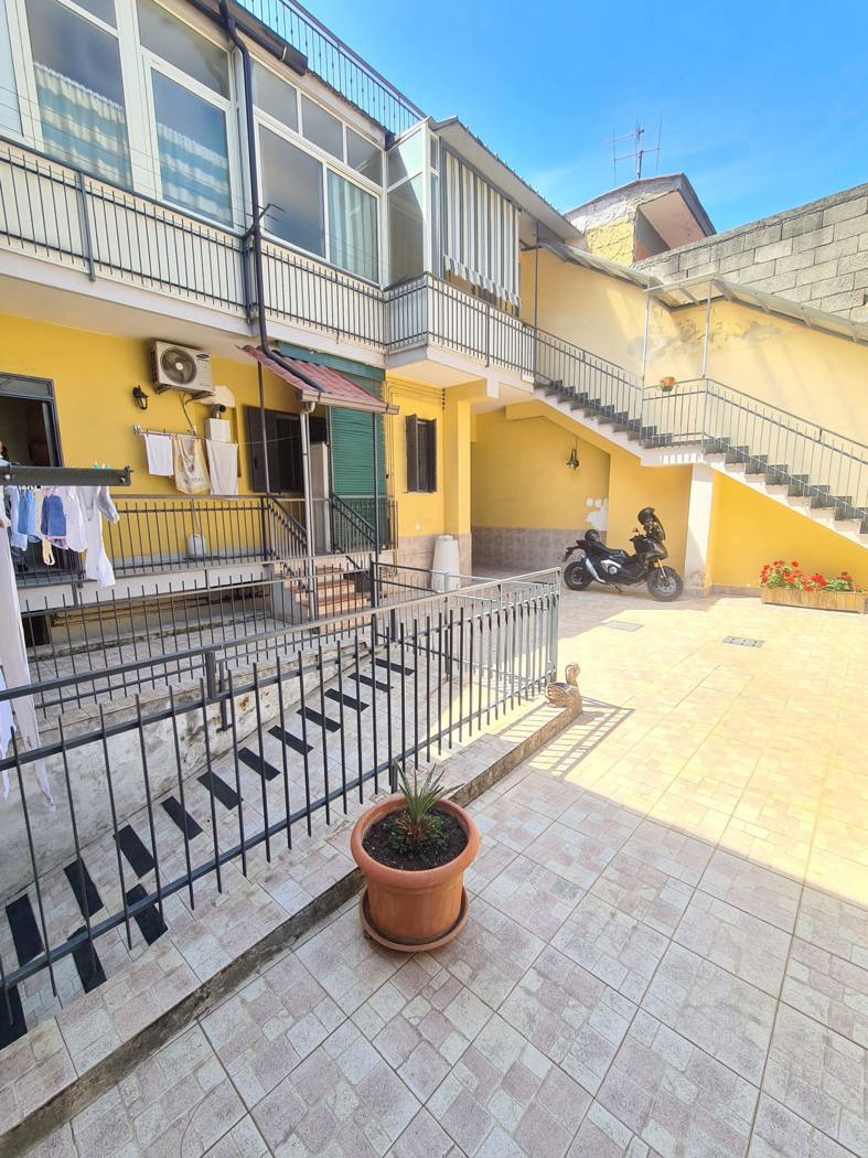 Appartamento in vendita a Arzano