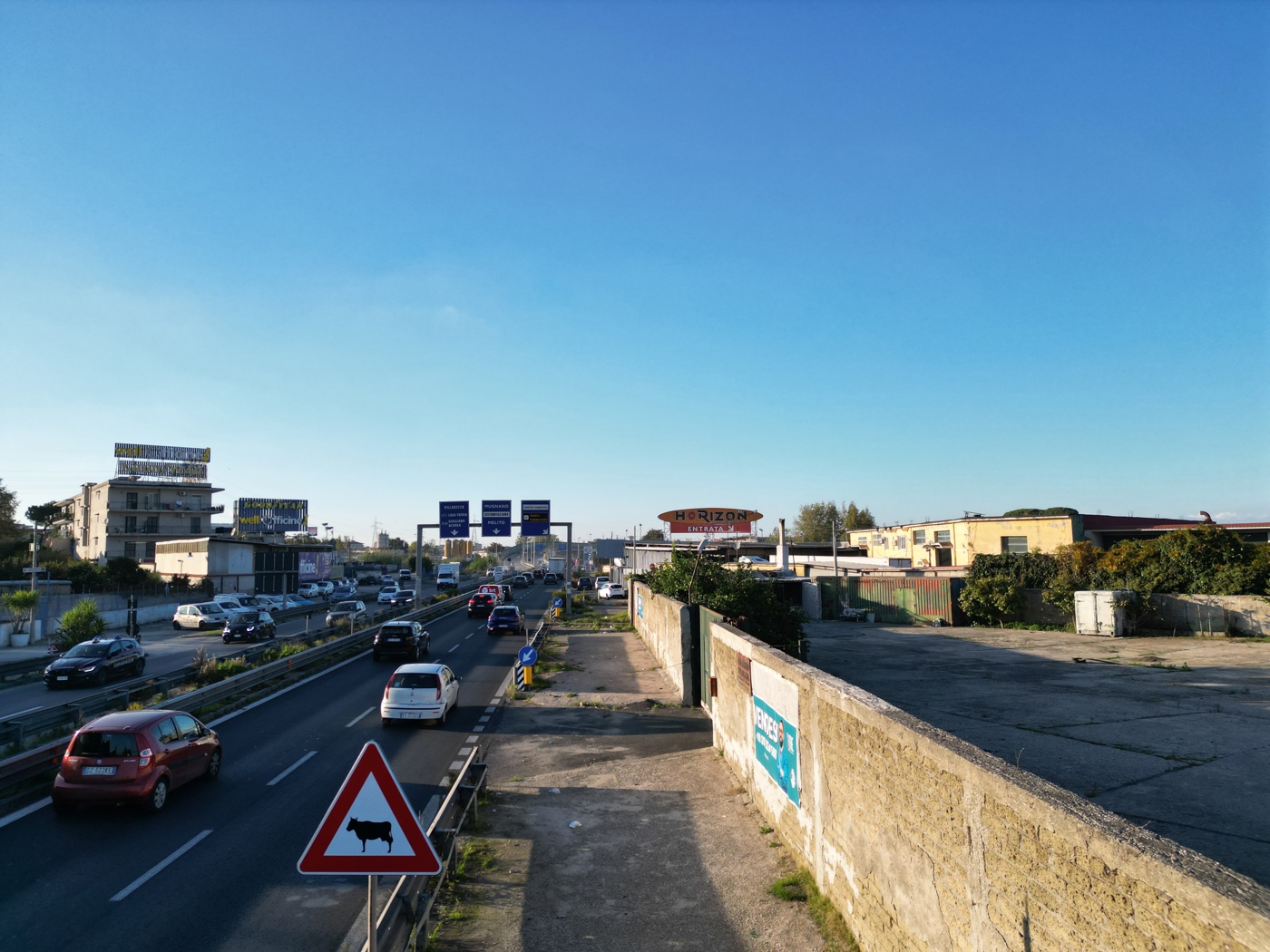Capannone in vendita a Arzano