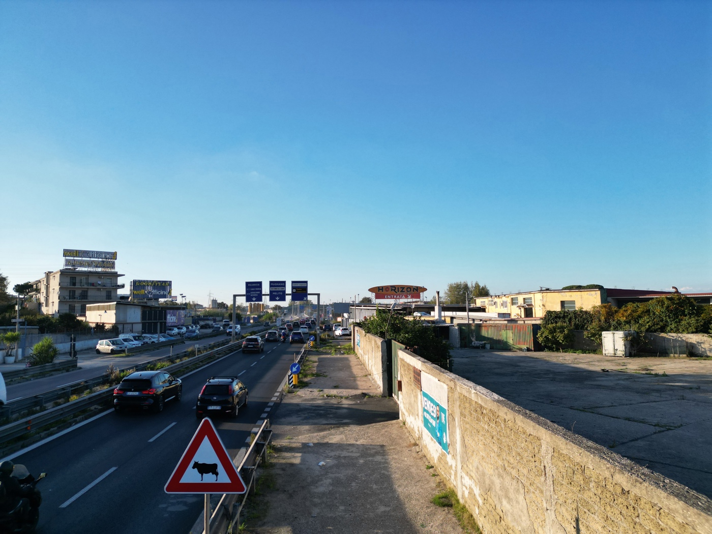 Capannone in vendita a Arzano
