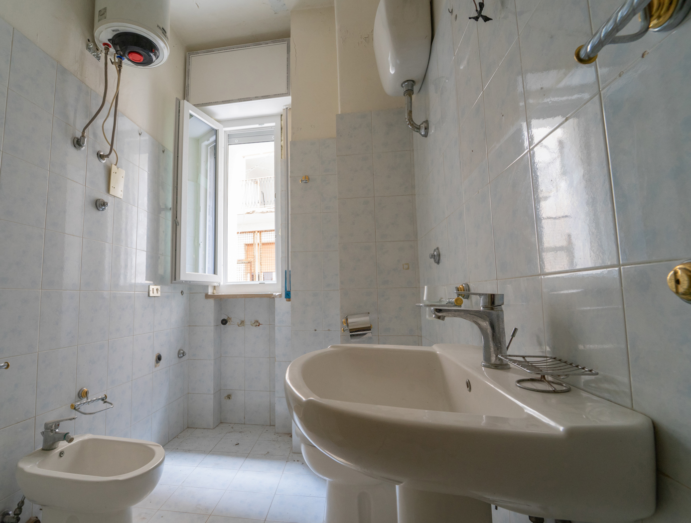 Trilocale da ristrutturare a Nola